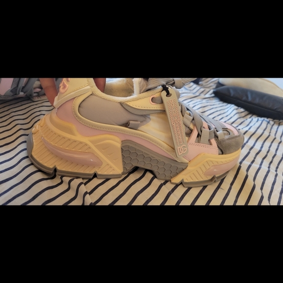 D&G shoes - Picture 5 of 7